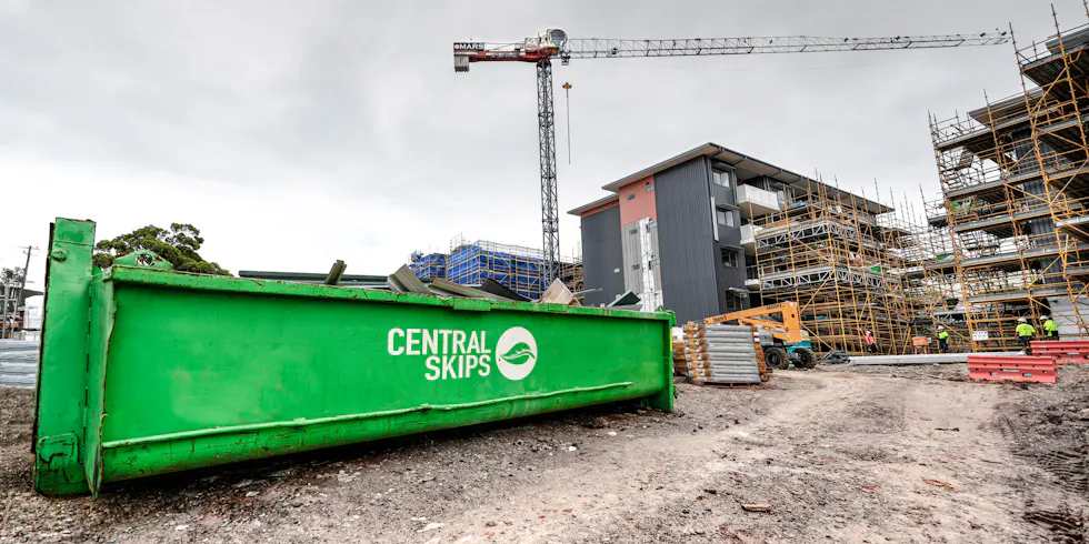 2000x1000-Hook-Lift-Bin-1